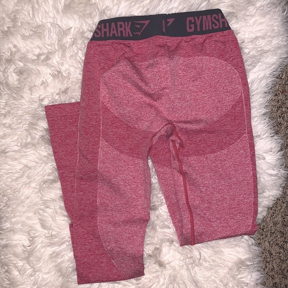 GYMSHARK RASPBERRY WORKOUT TIGHTS - Picture 3 of 3